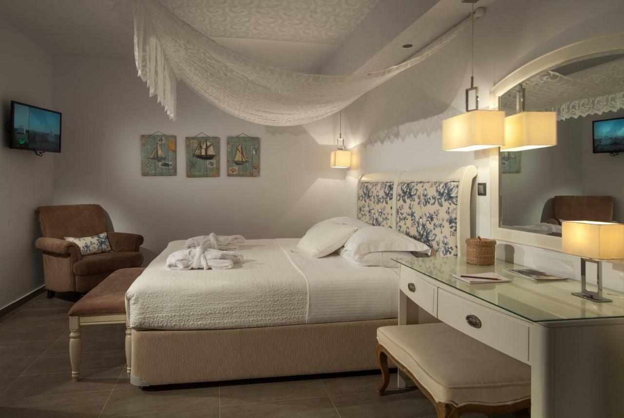 Miland Suites Adamantas  Exteriör bild