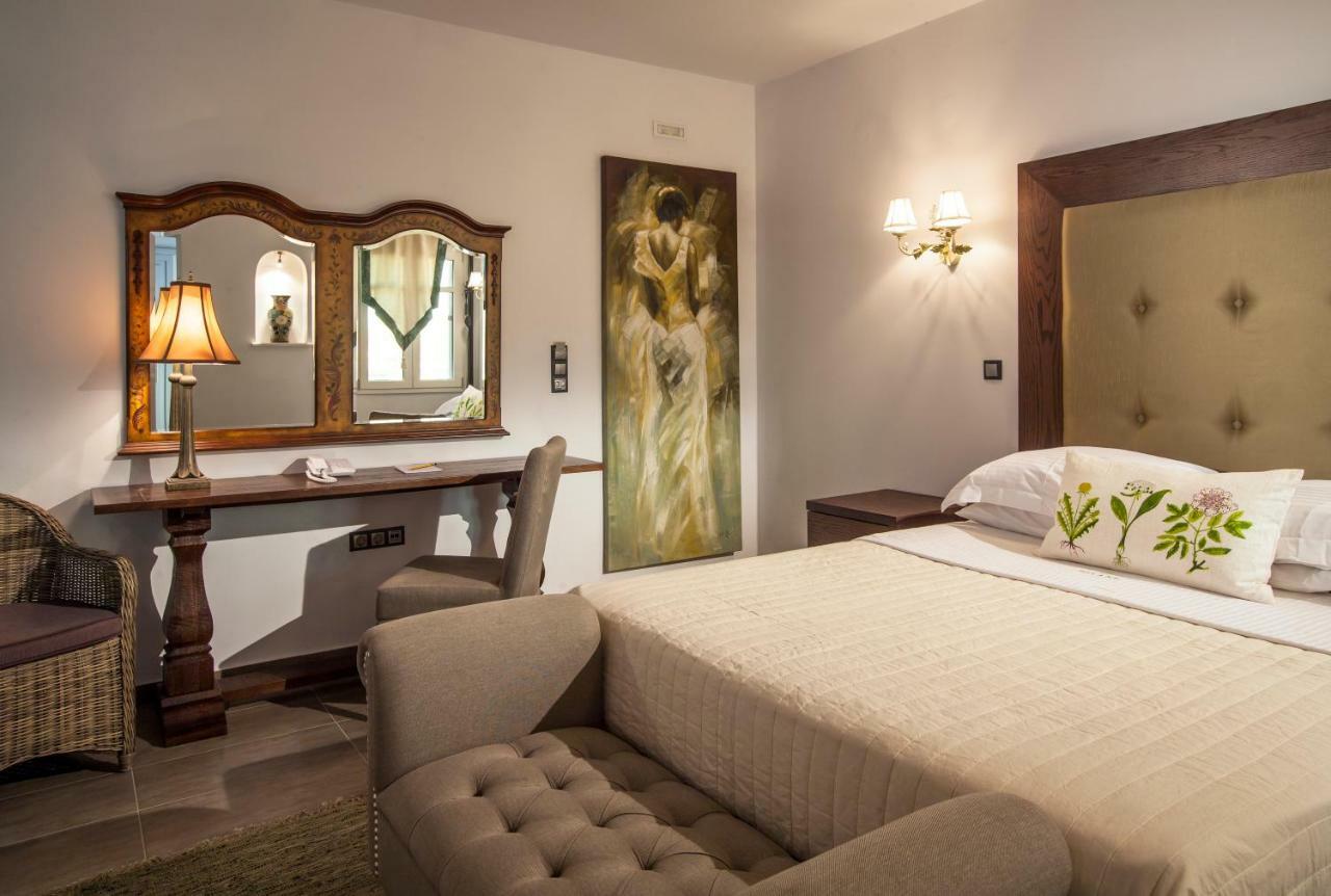 Miland Suites Adamantas  Exteriör bild